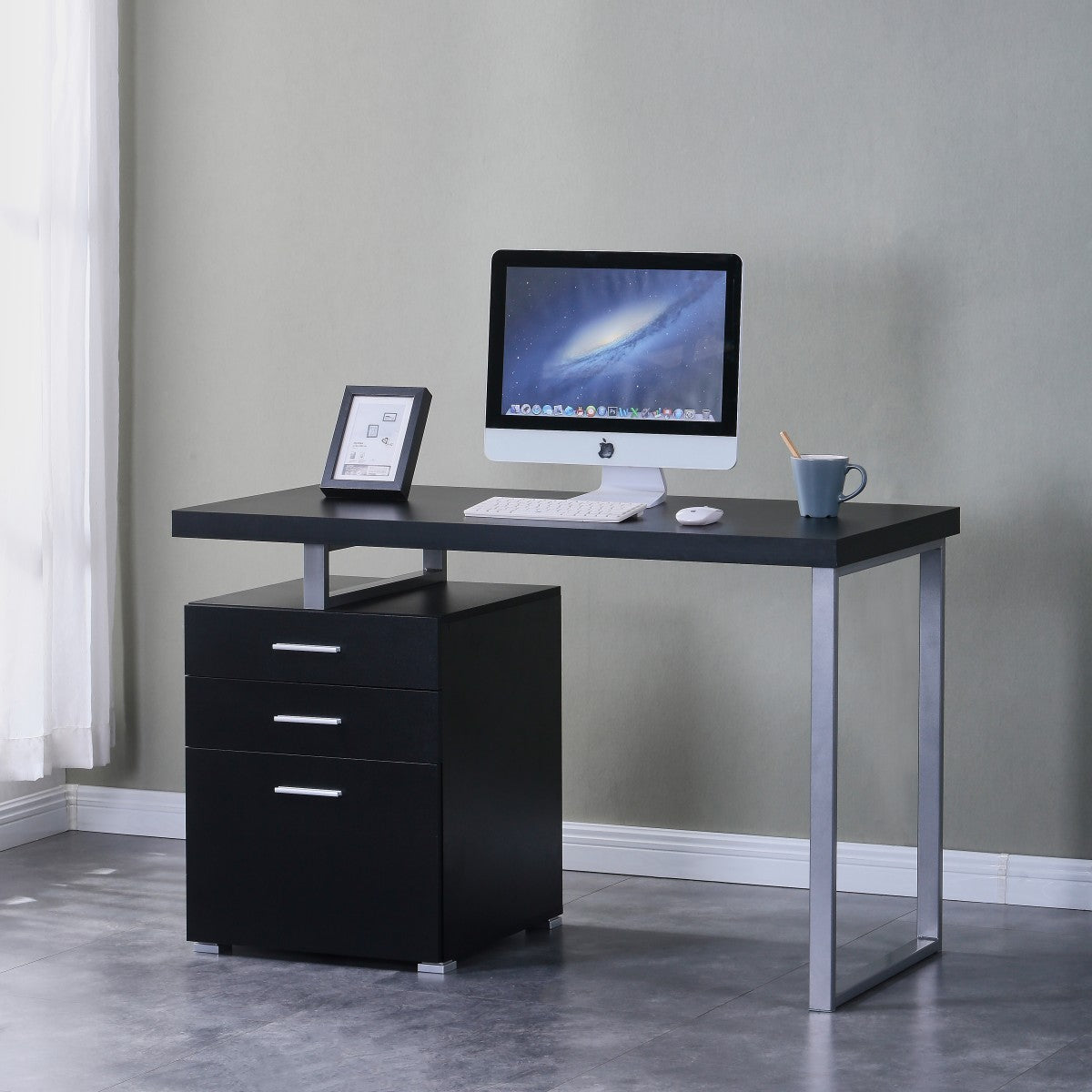 DESK - BLACK