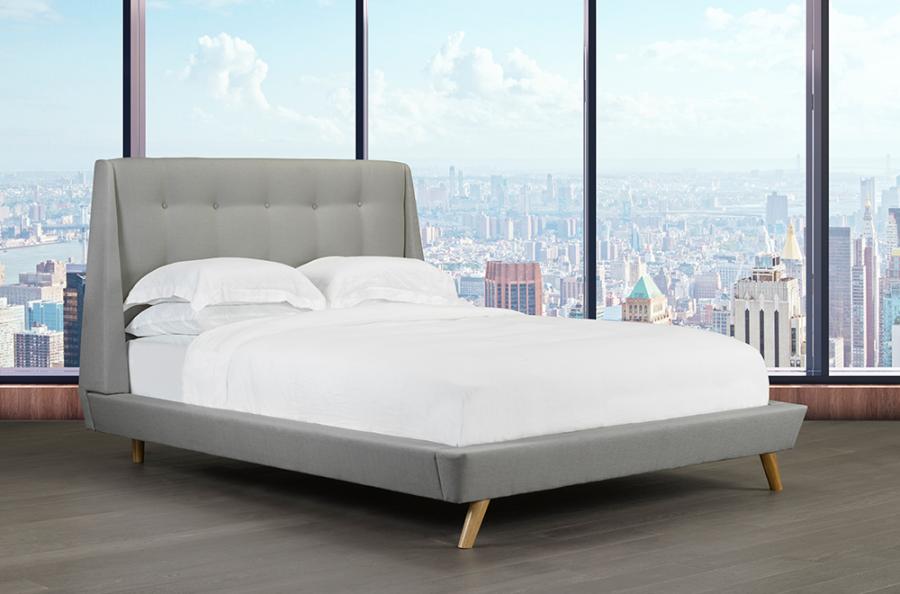 R173 Platform bed
