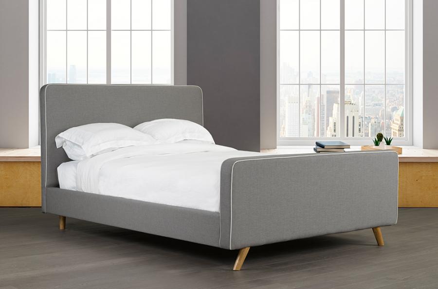 R174 Platform bed