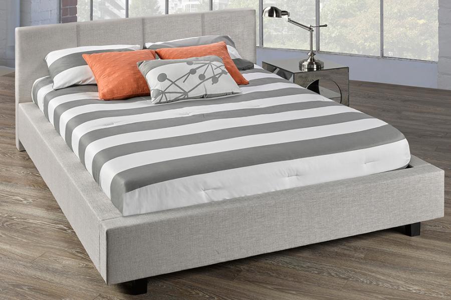 R181 Platform bed
