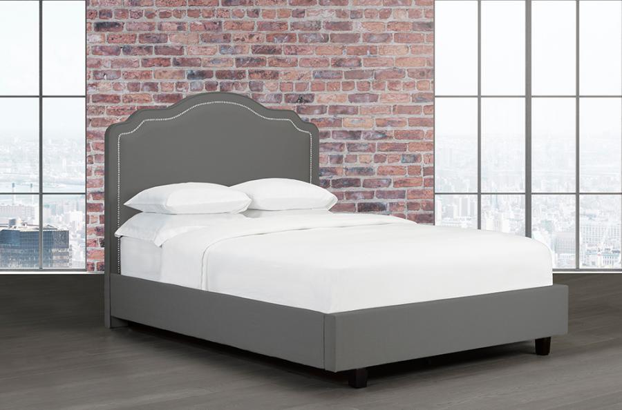 R193 headboard/bed - Furnify.ca
