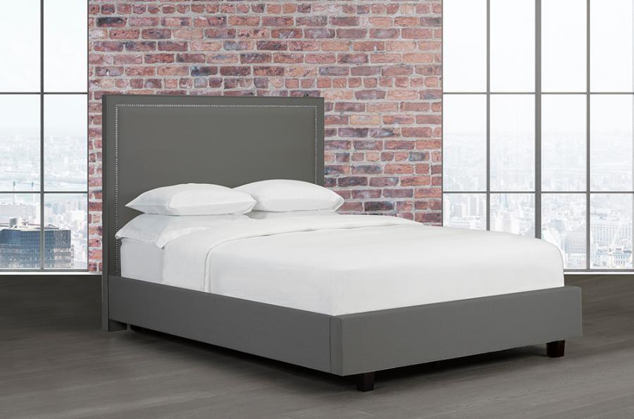 R199 headboard/bed