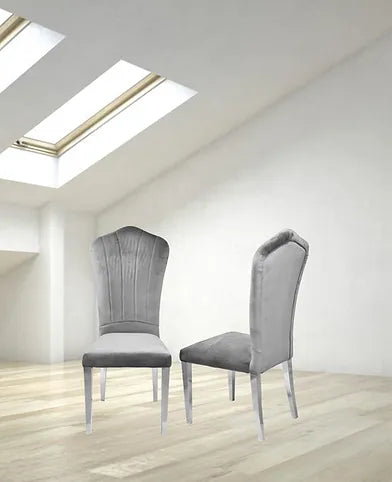 Chaise de salle à manger Monica Grey (chacune)