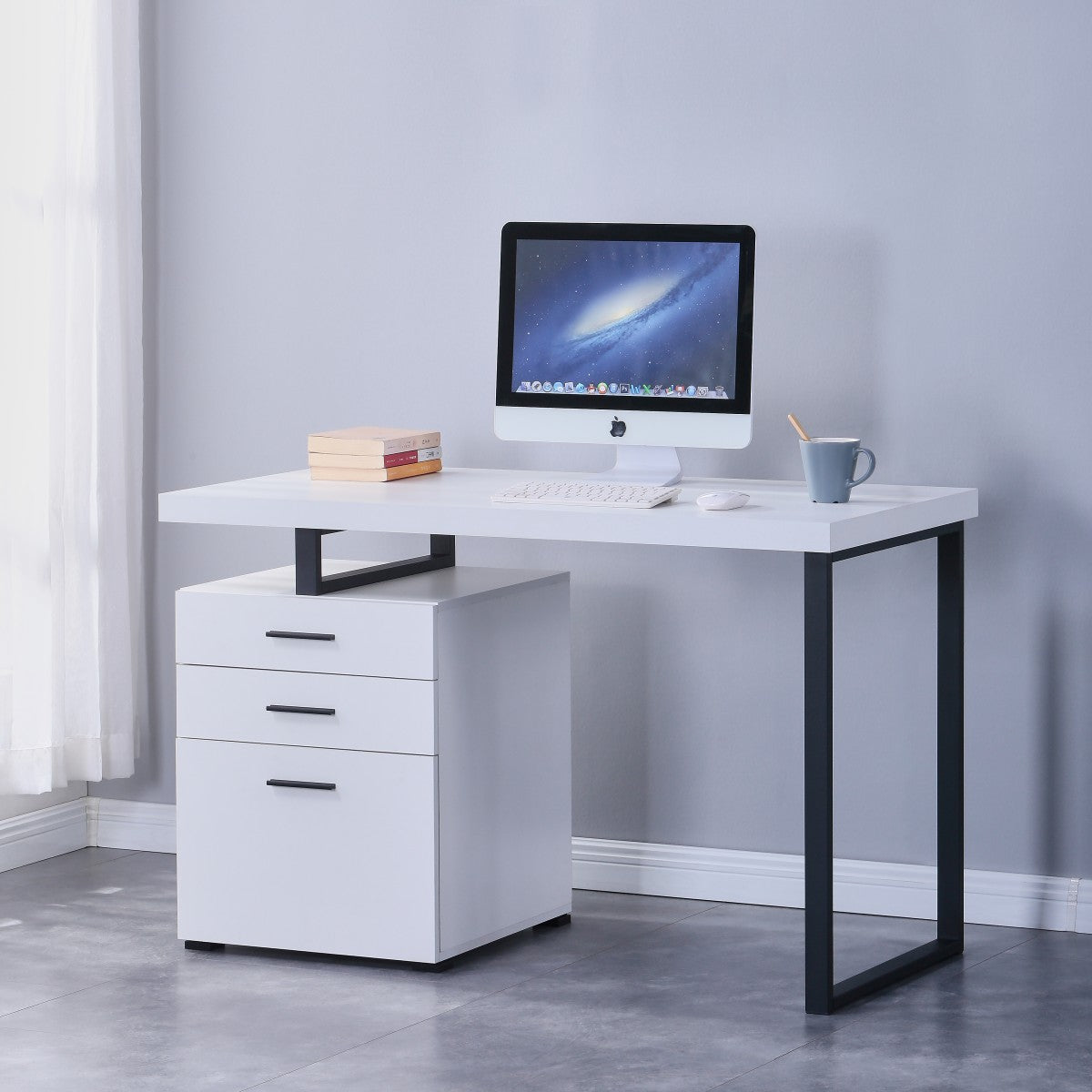 DESK - WHITE