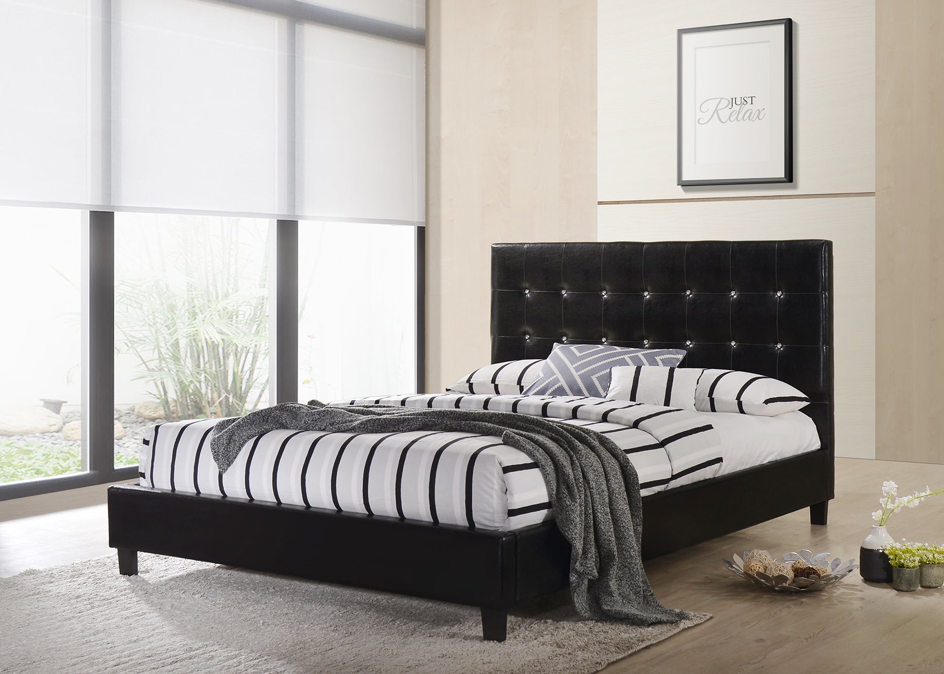 Glare Bed