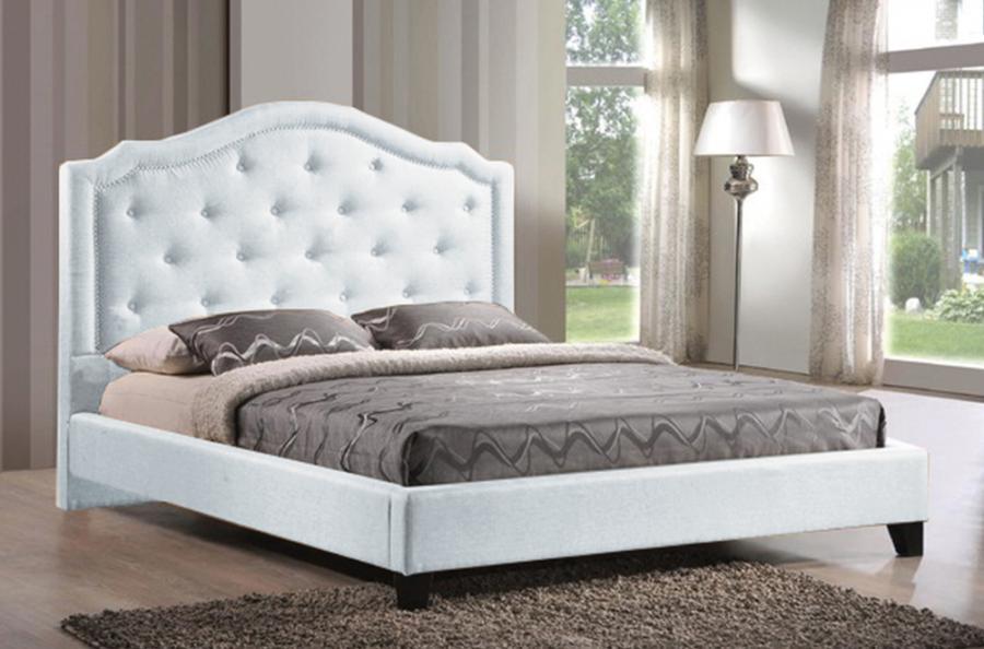 R192 headboard/bed - Furnify.ca